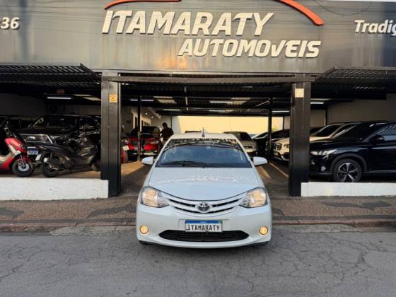 TOYOTA ETIOS 1.5 XS 16V FLEX 4P AUTOMÁTICO